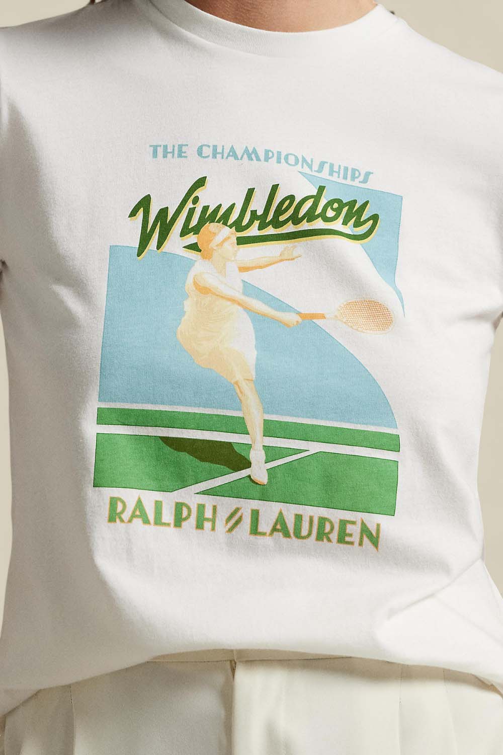 תמונת תקריב דוגמן של חולצת טי