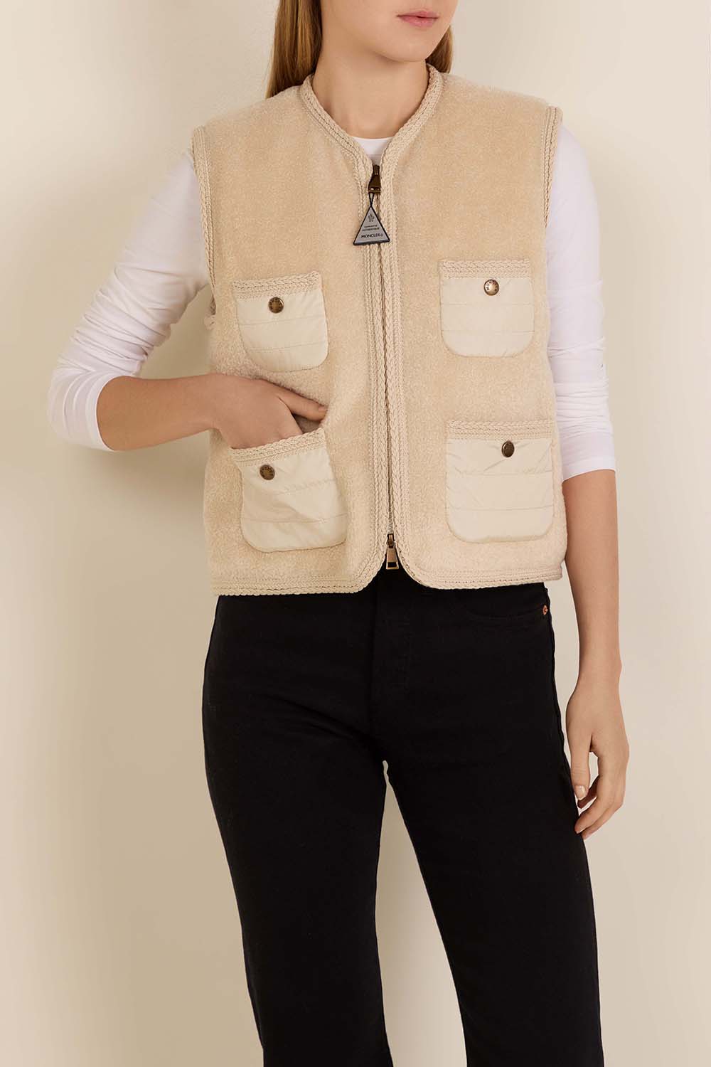 תמונת דוגמן קידמית של וסט מימוזה