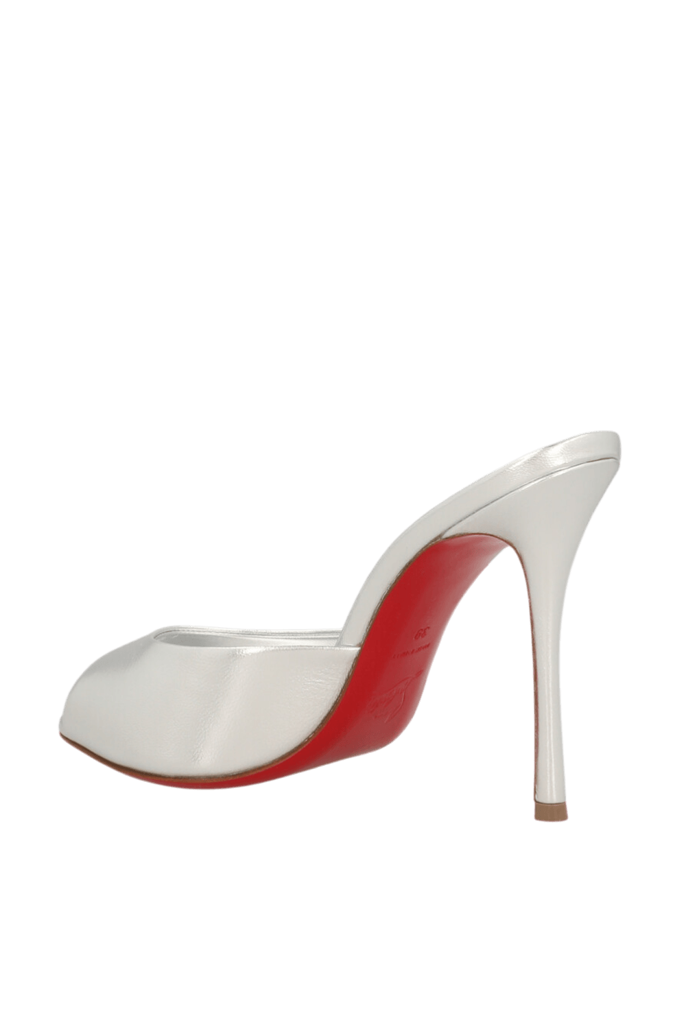 תמונה אחורית של נעלי עקב מי דולי