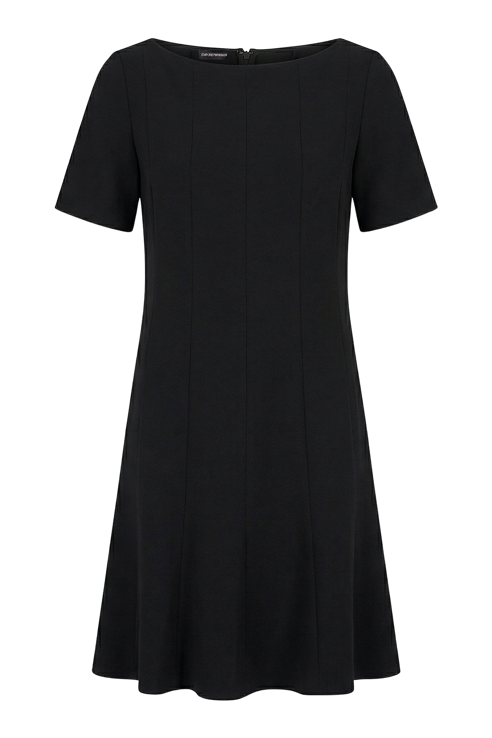 תמונה קידמית של שמלה קצרה