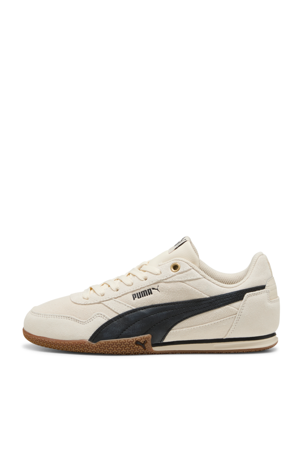 תמונה אחורית של נעלי סניקרס