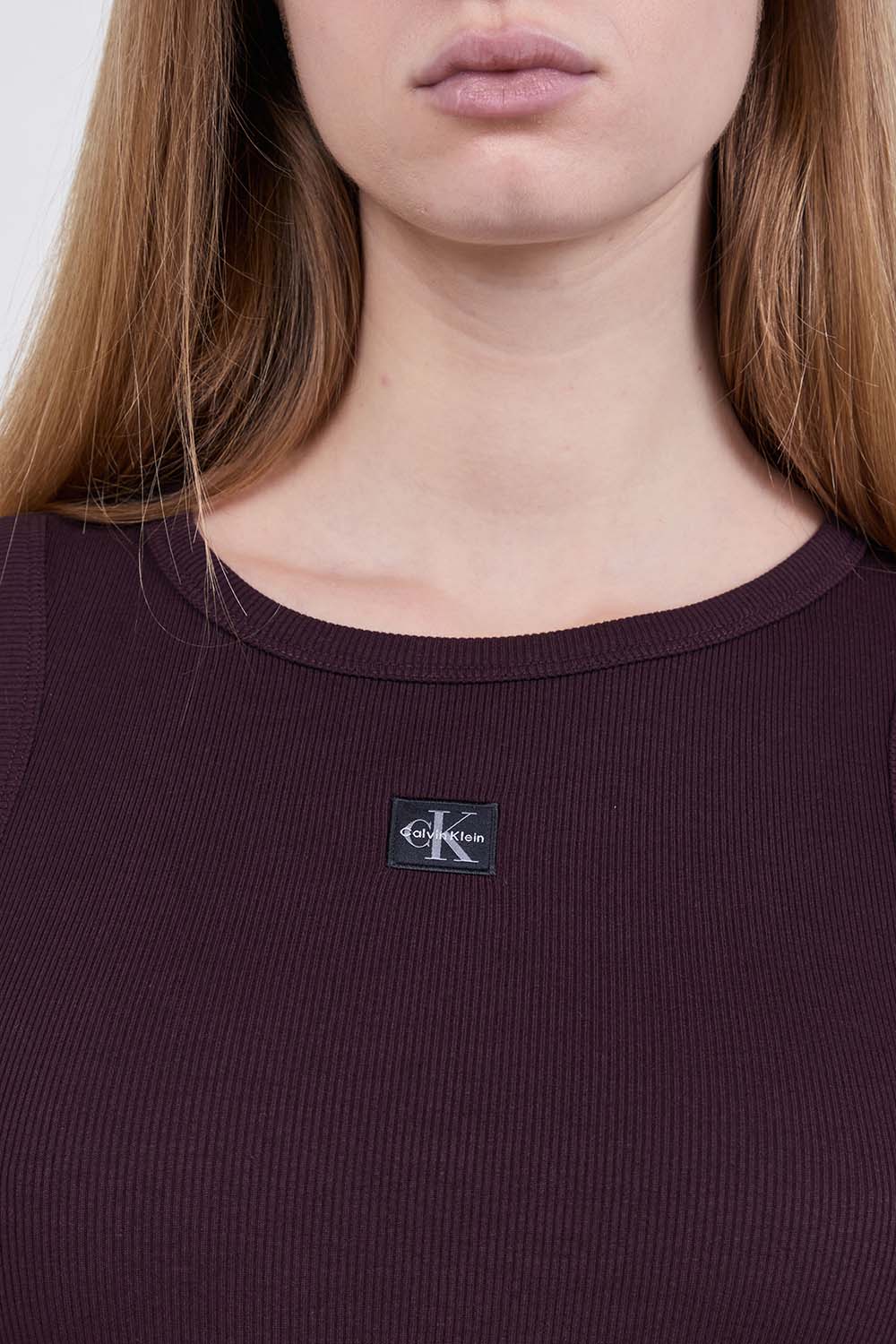 תמונת תקריב דוגמן של גופיית ריב