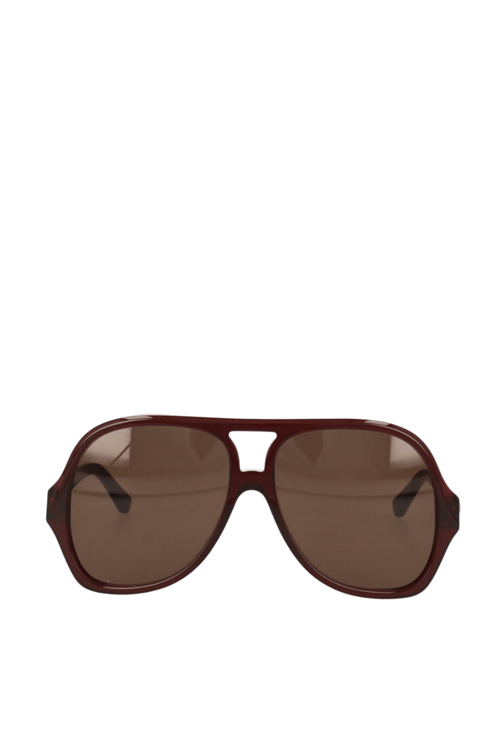 תמונה קידמית של משקפי שמש אוברסייז