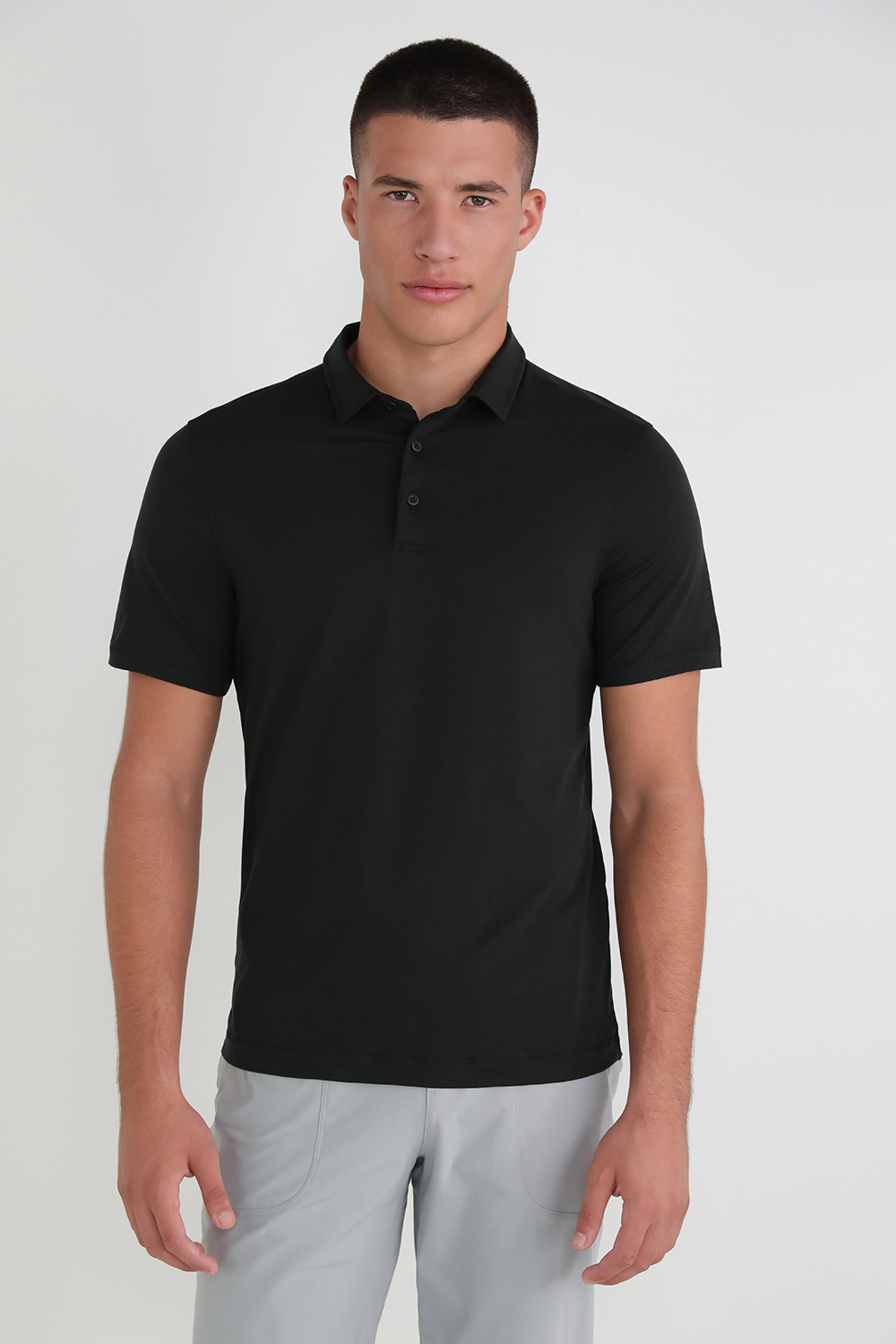 תמונת דוגמן קידמית של Evolution Short-Sleeve Polo Shirt