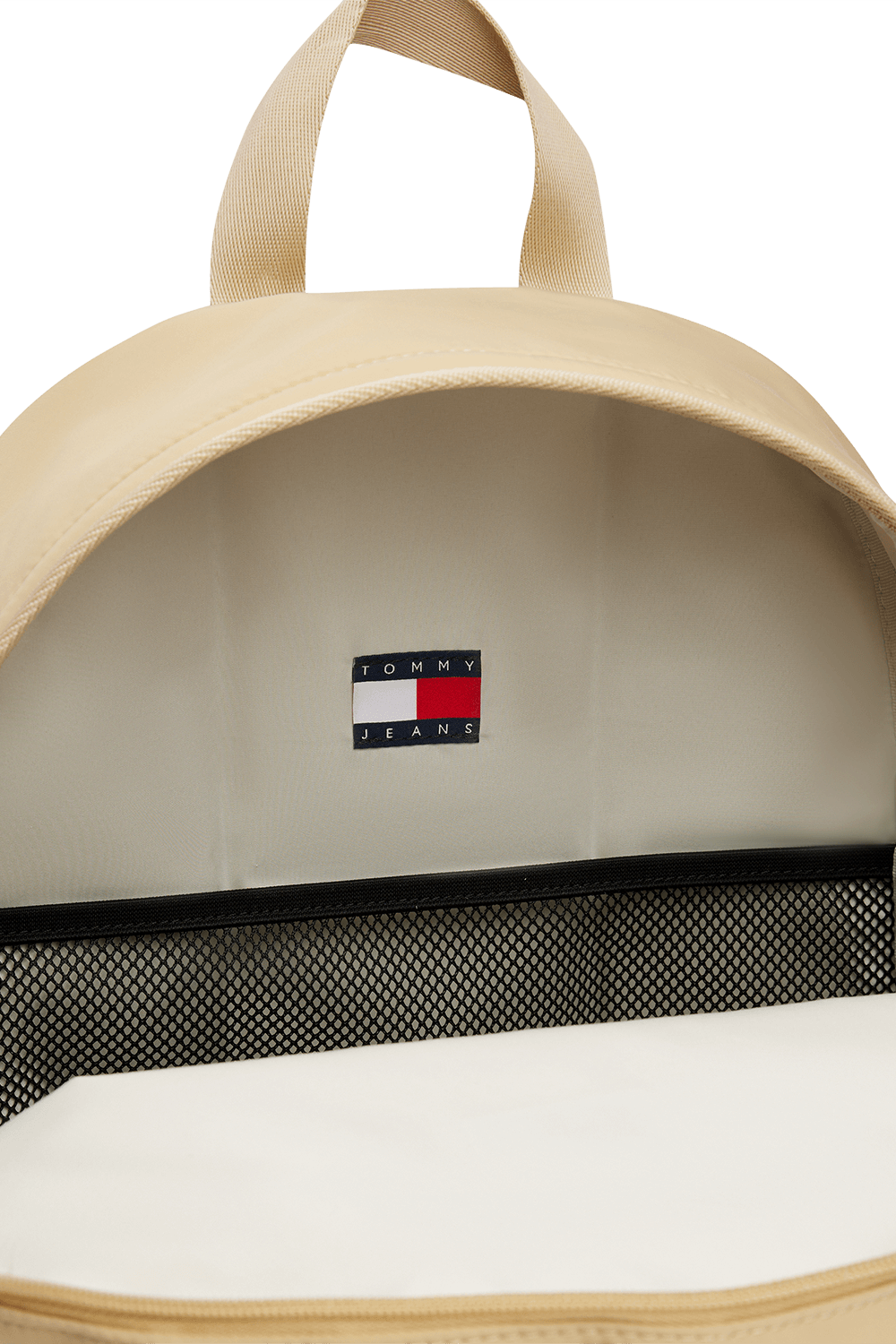 תמונה אחורית של תיק גב