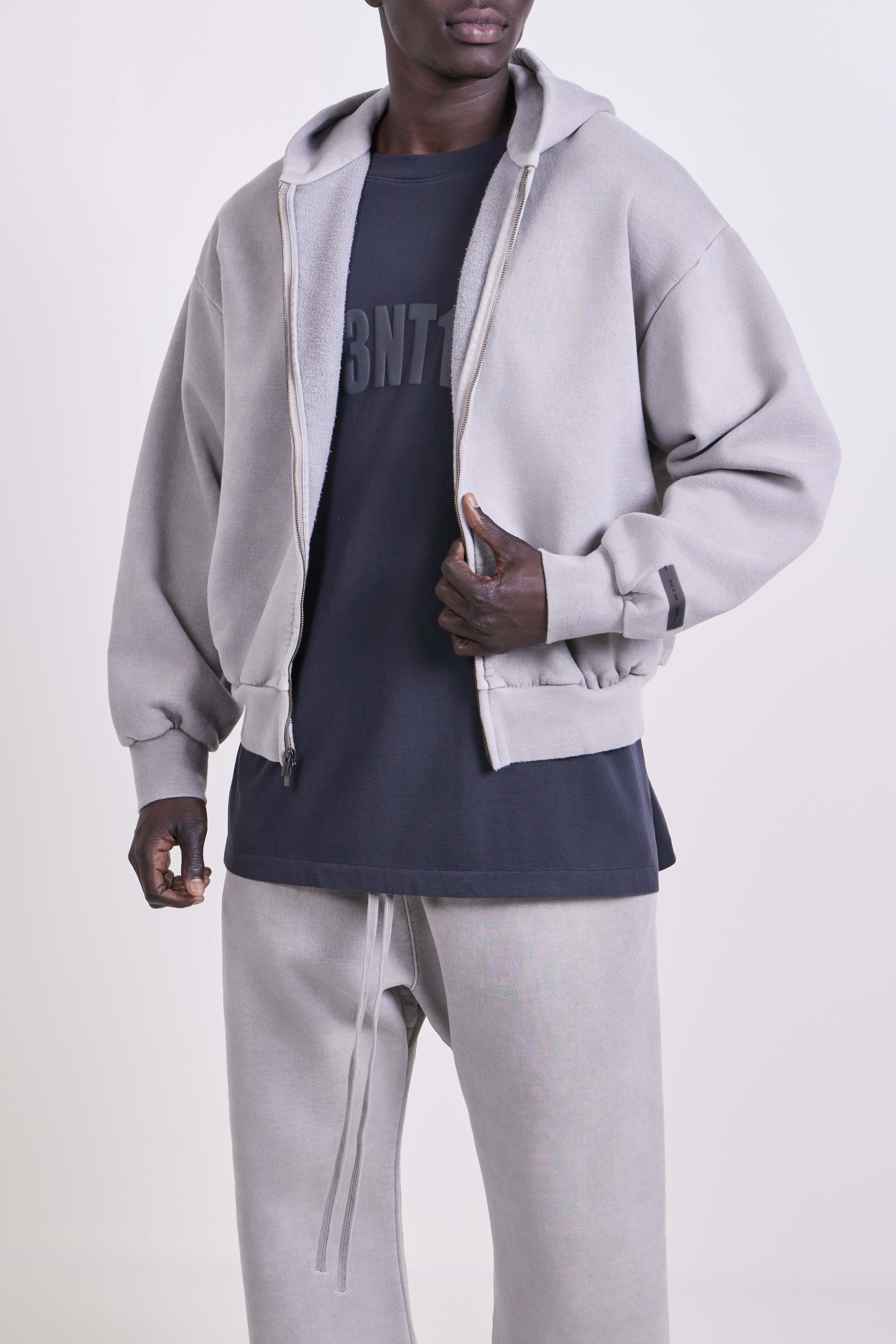 תמונת דוגמן קידמית של קפוצ'ון כותנה עבה