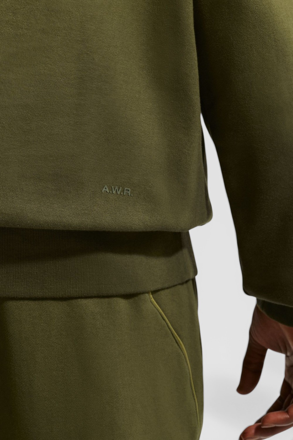 סווטשירט נייקי X נוקטה