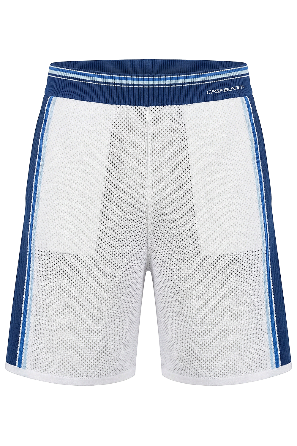 תמונה קידמית של מכנסיים קצרים בגזרה משוחררת