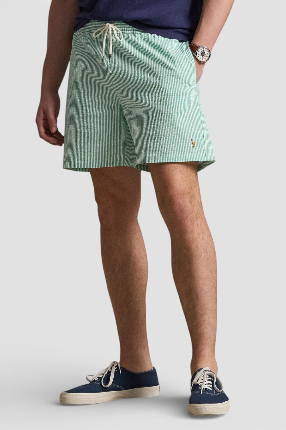 תמונת דוגמן קידמית של מכנסי בגד ים