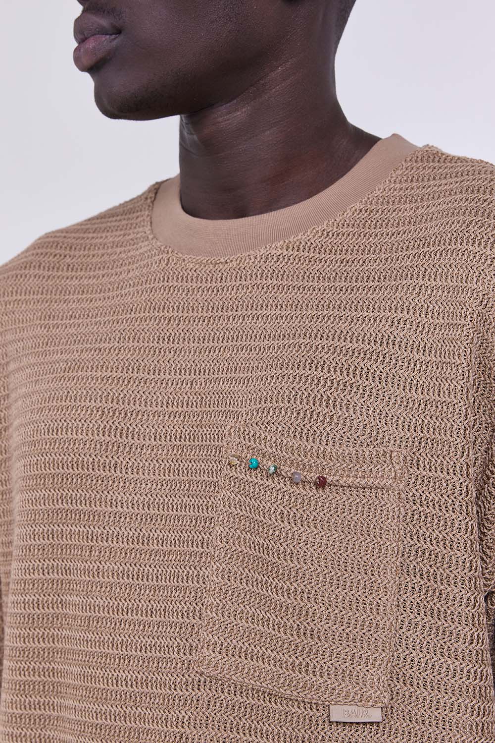 תמונת תקריב דוגמן של חולצת טי