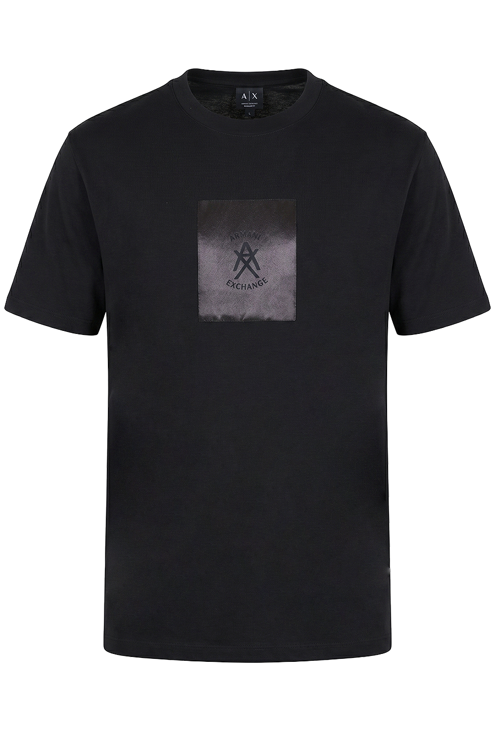 תמונה קידמית של חולצת טי בגזרת אוברסייז