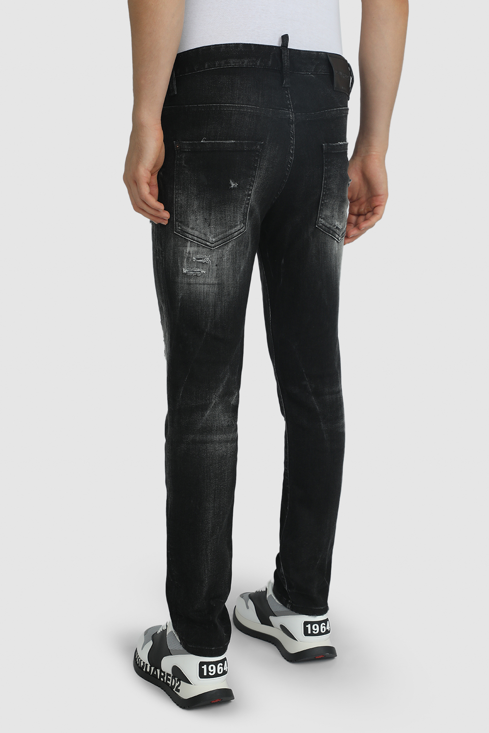 מכנסי ג`ינס DSQUARED2