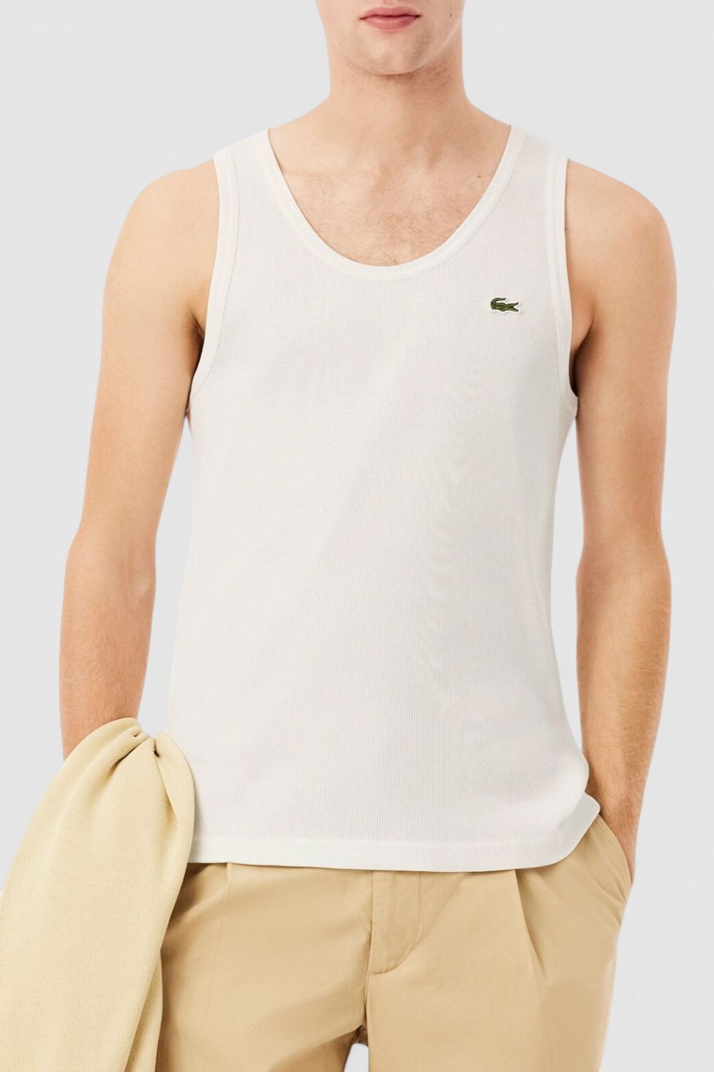 תמונת דוגמן קידמית של גופייה