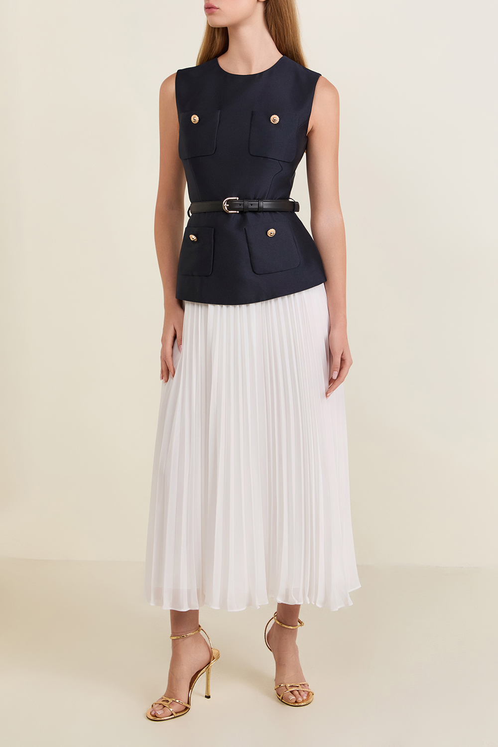 תמונת דוגמן קידמית של שמלת מידי