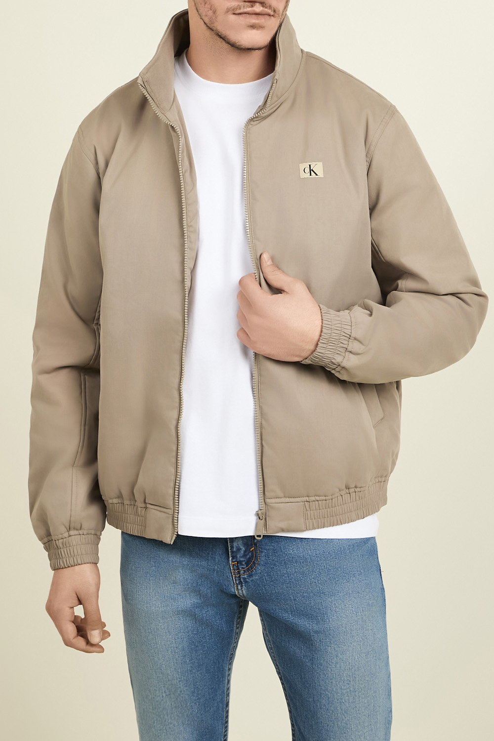 תמונת דוגמן קידמית של ז'קט הרינגטון בריפוד קל