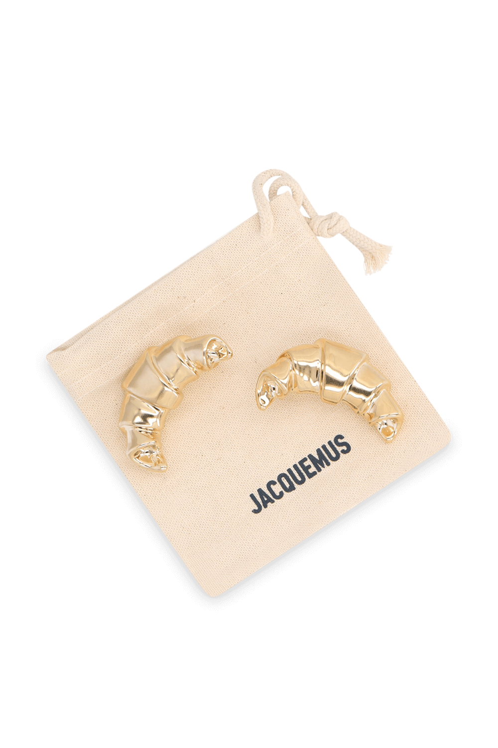 תמונת תקריב של עגילים