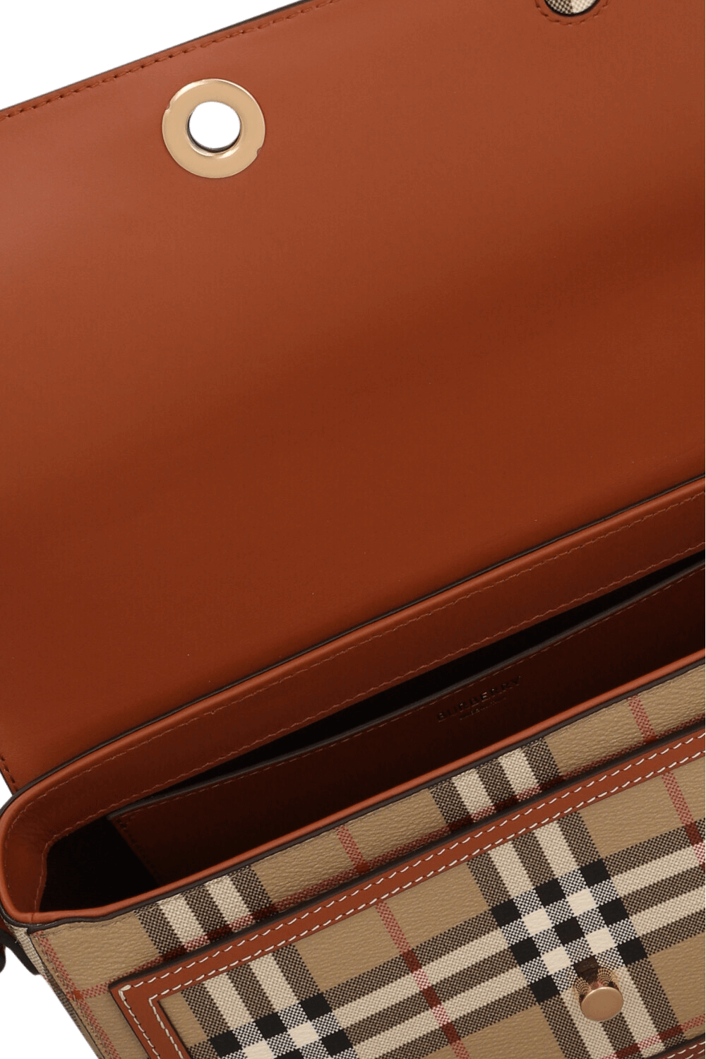 תמונת פנים של תיק קרוסבודי