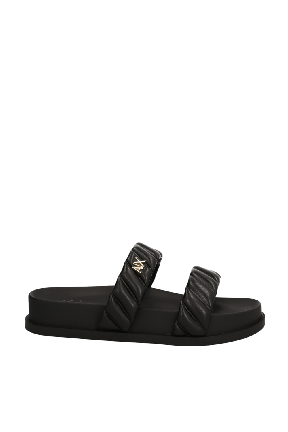 תמונה קידמית של כפכפים