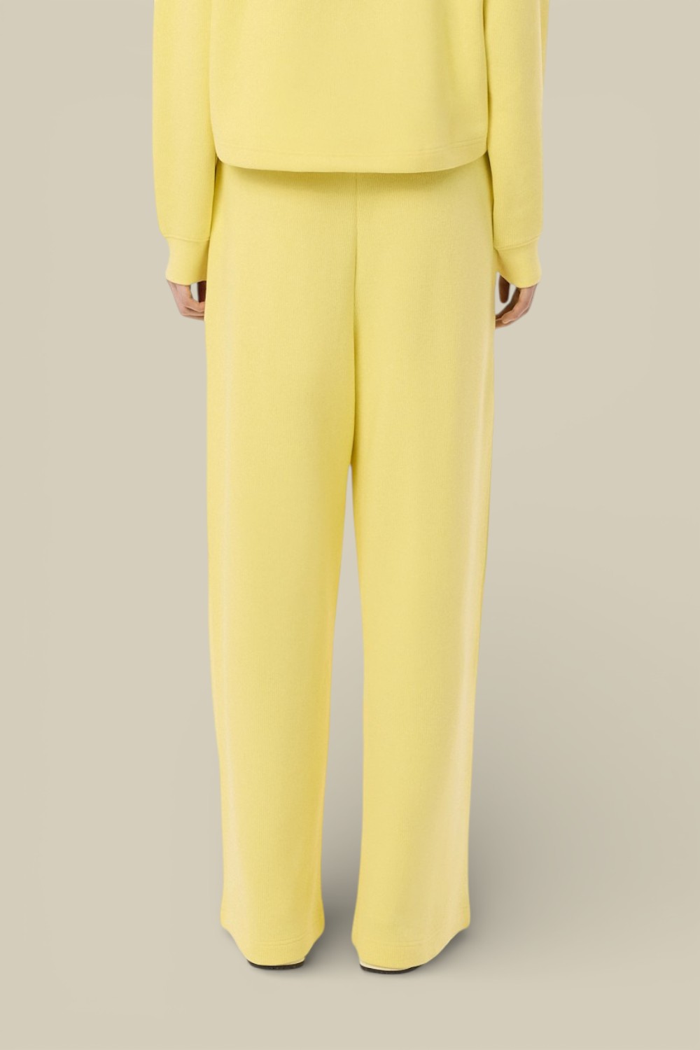 תמונת דוגמן אחורית של PRE LINE מכנסי ג'וגר רחבים