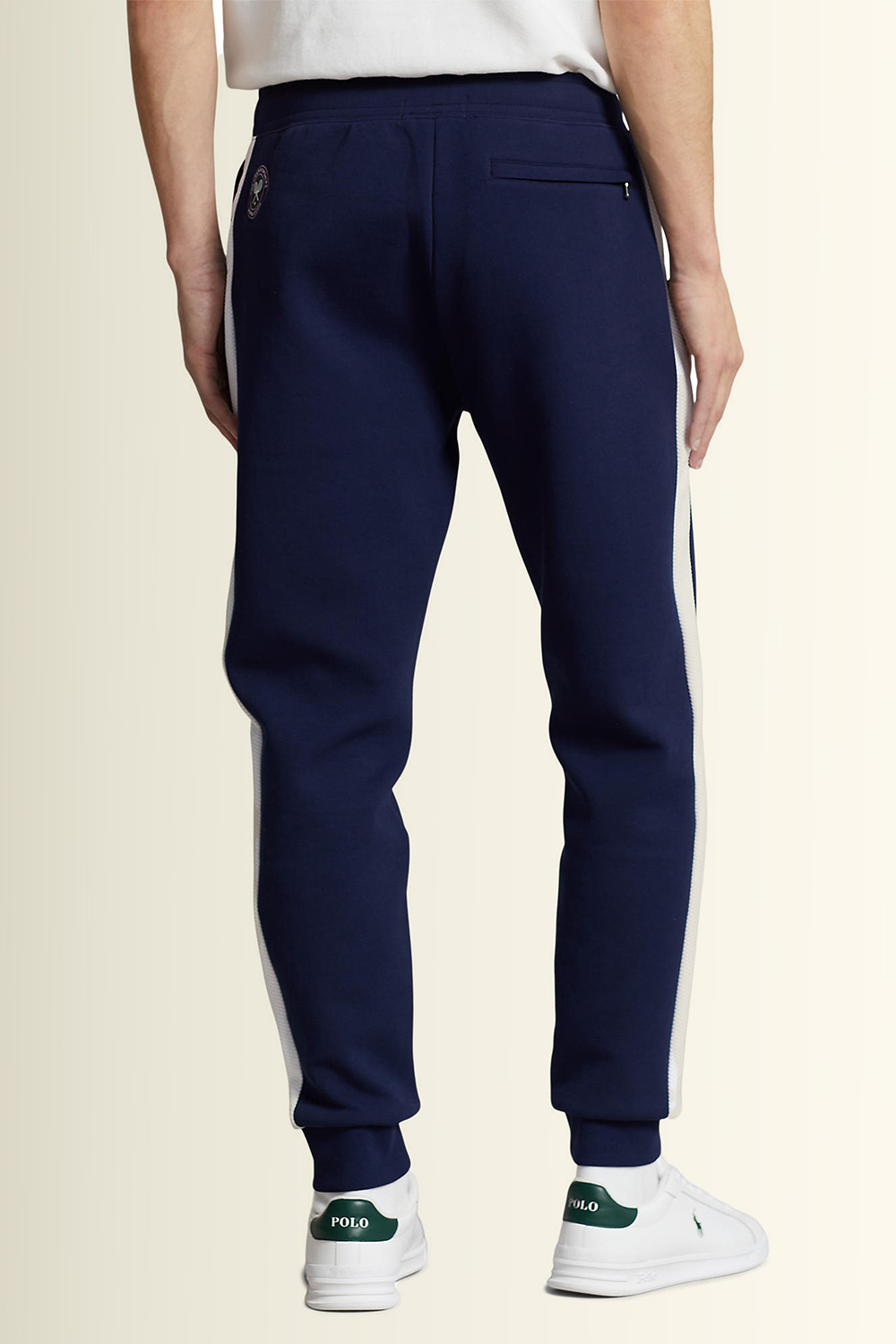 תמונת דוגמן אחורית של פולו רלף לורן X ווימבלדון מכנסי ג'וג