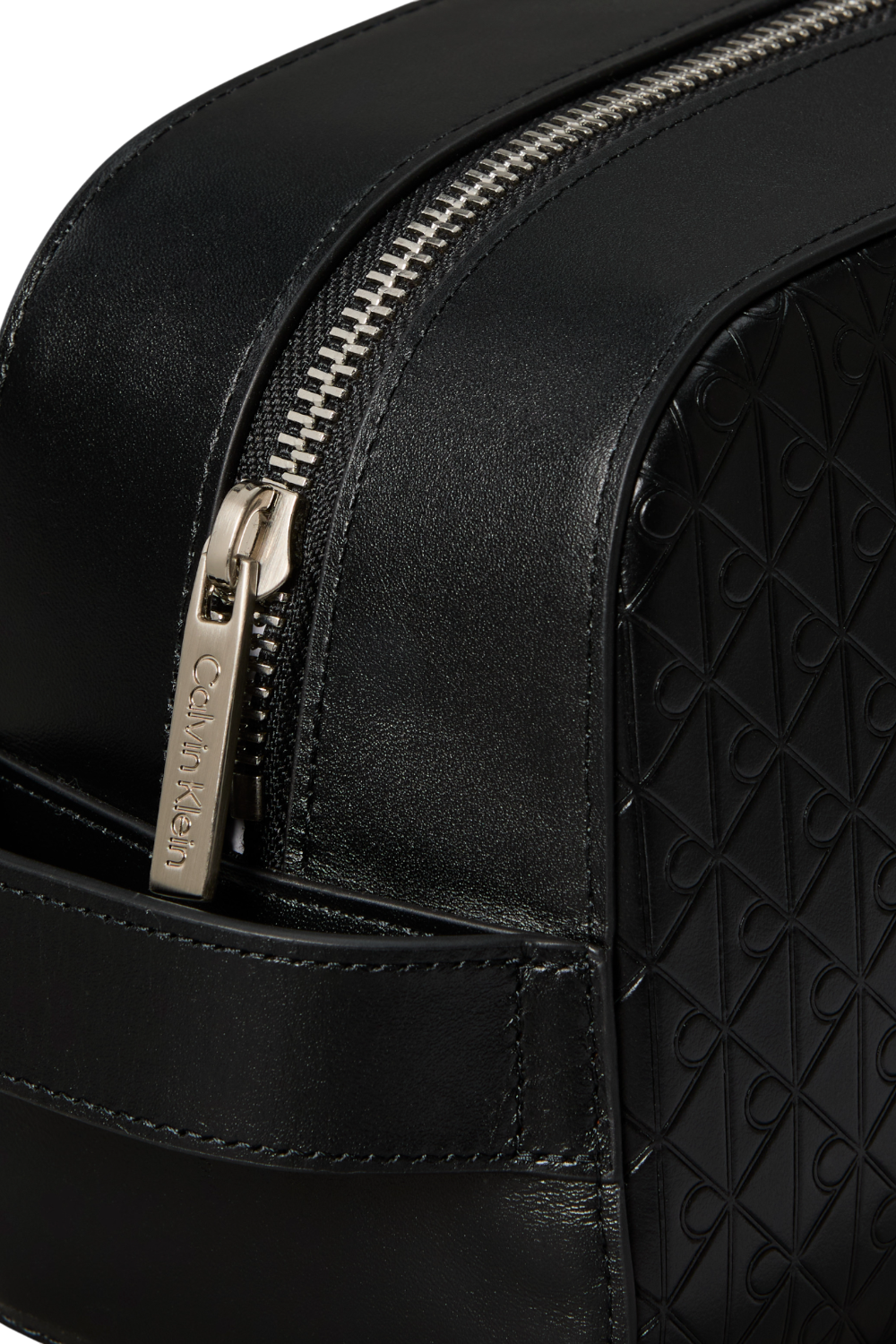 תמונת פנים של תיק רחצה