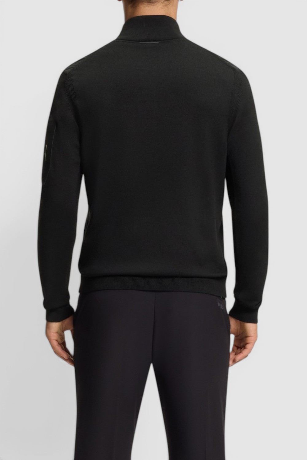 תמונת דוגמן אחורית של ז'קט קל