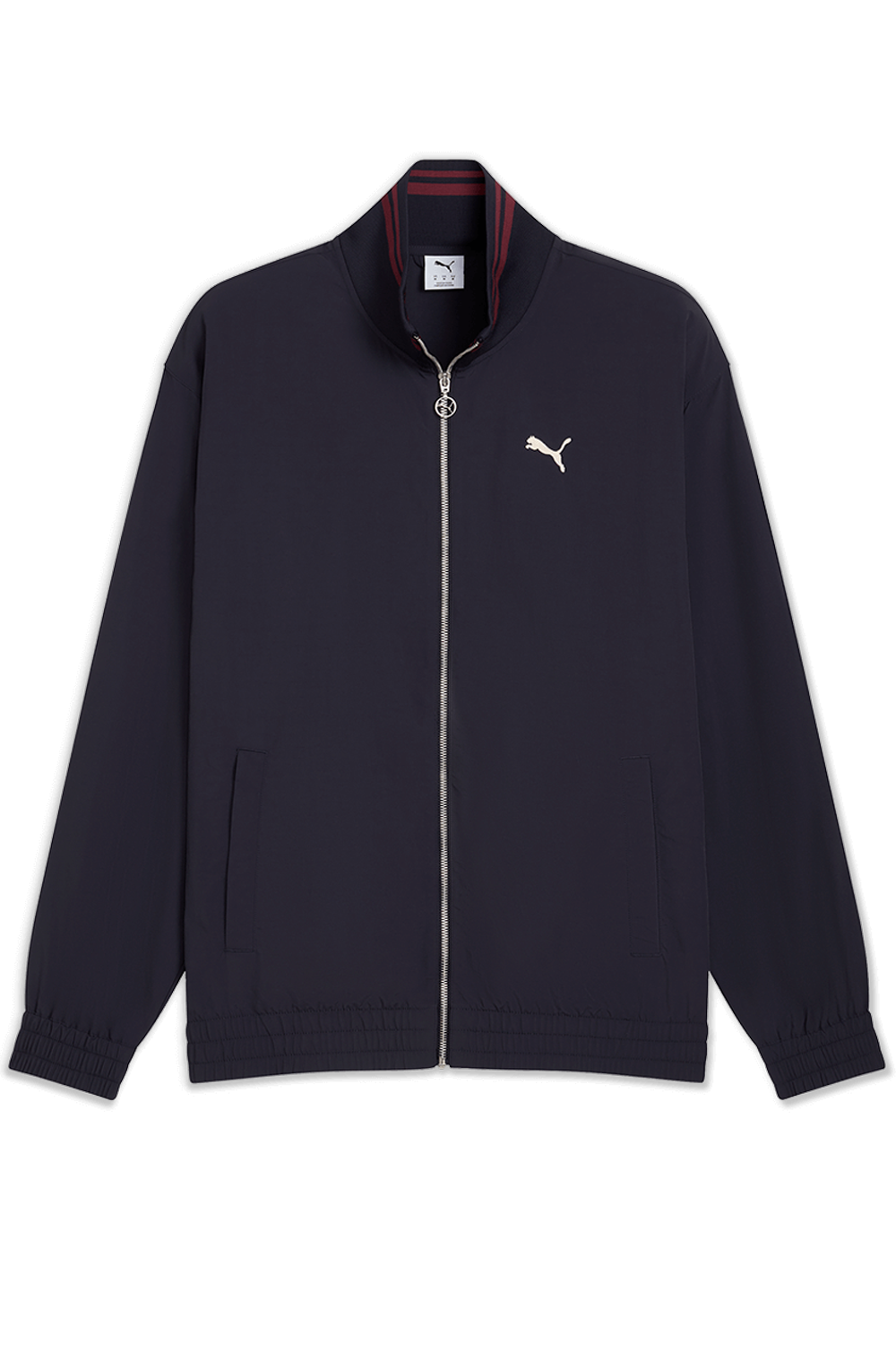 תמונה קידמית של ז'קט בגזרה משוחררת