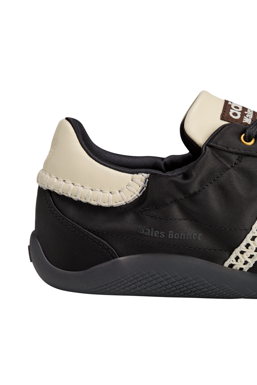 תמונת פנים של ווילס בונר X אדידס נעלי סניקרס