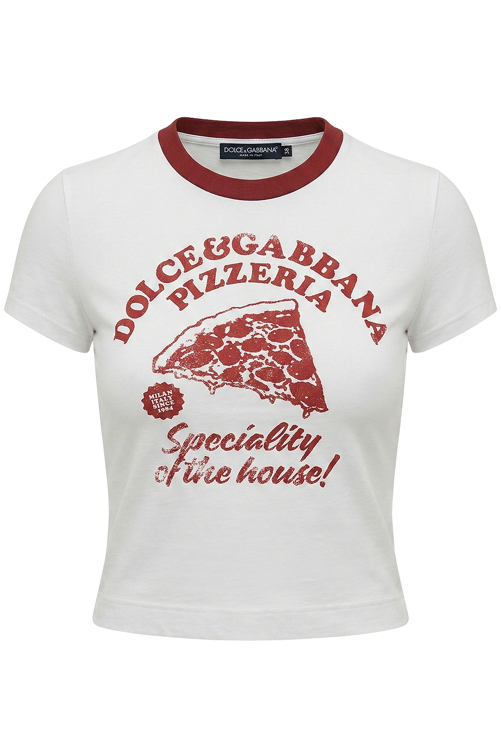 תמונה קידמית של חולצת טי