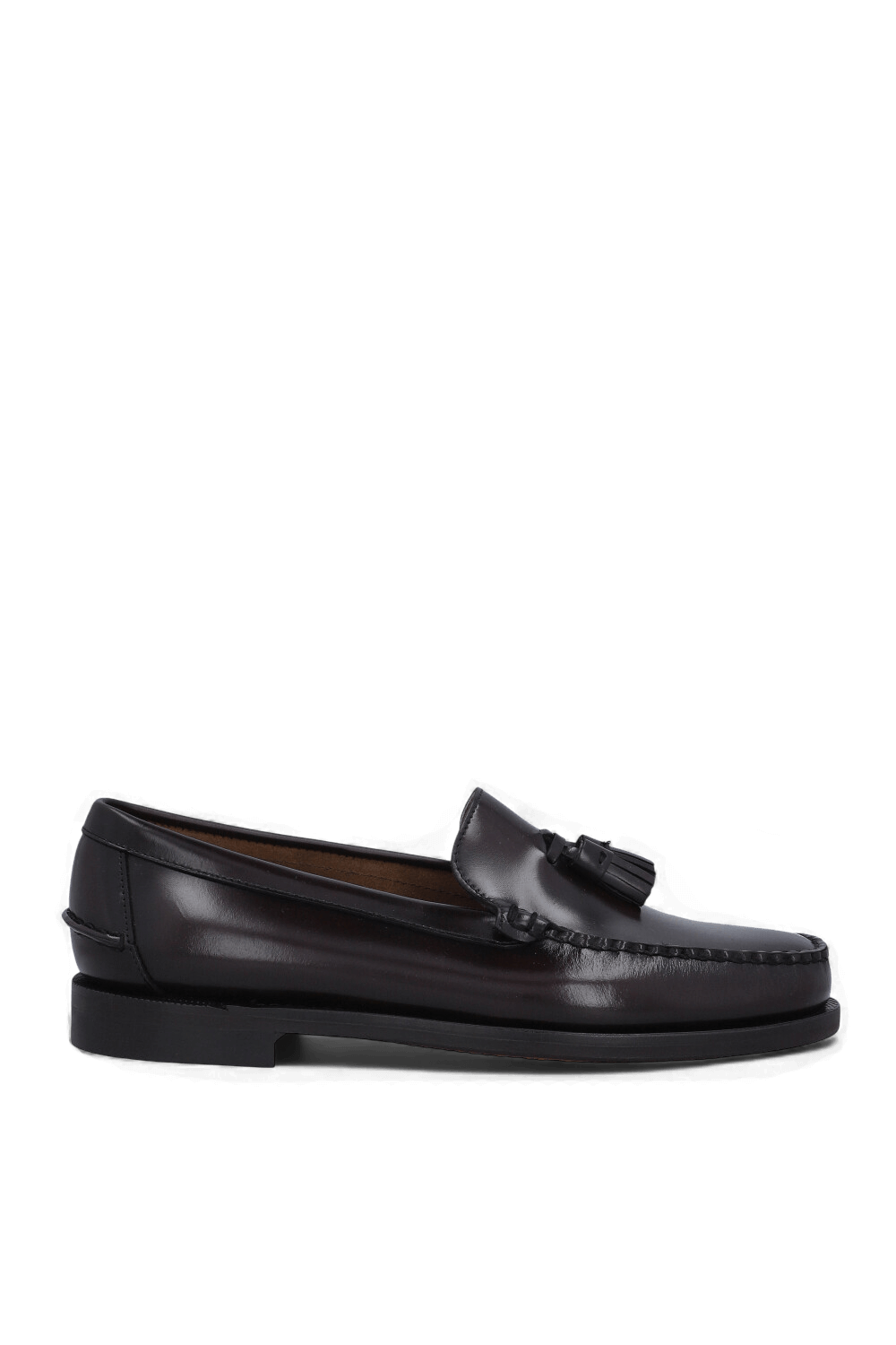 תמונה קידמית של נעלי מוקסינים