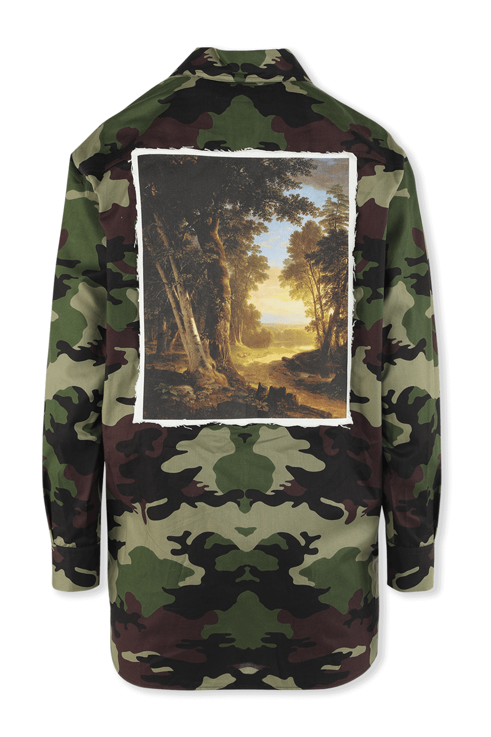 תמונה אחורית של חולצת כפתורים קמופלאז' בצבע ירוק