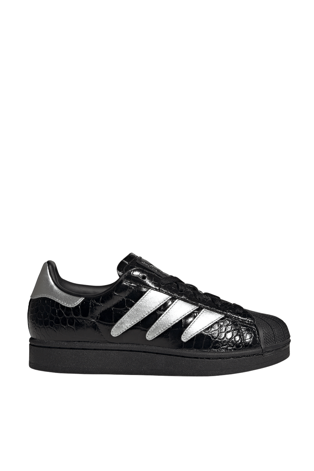 תמונה קידמית של נעלי סניקרס סופארסטר W ll