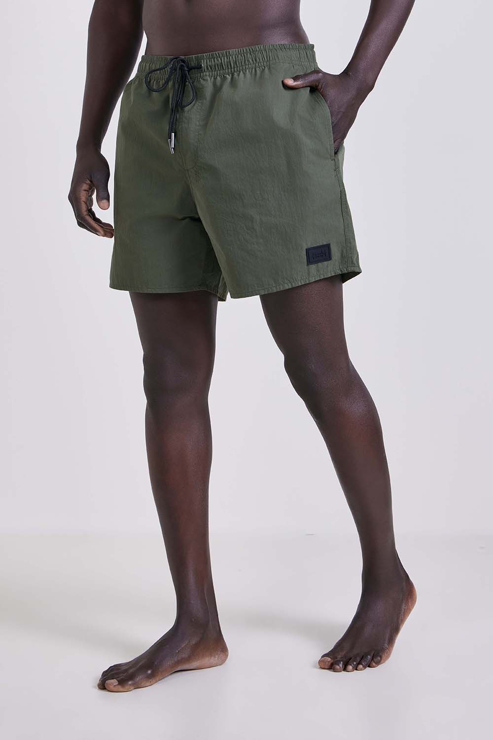 תמונת דוגמן קידמית של מכנסי בגד ים