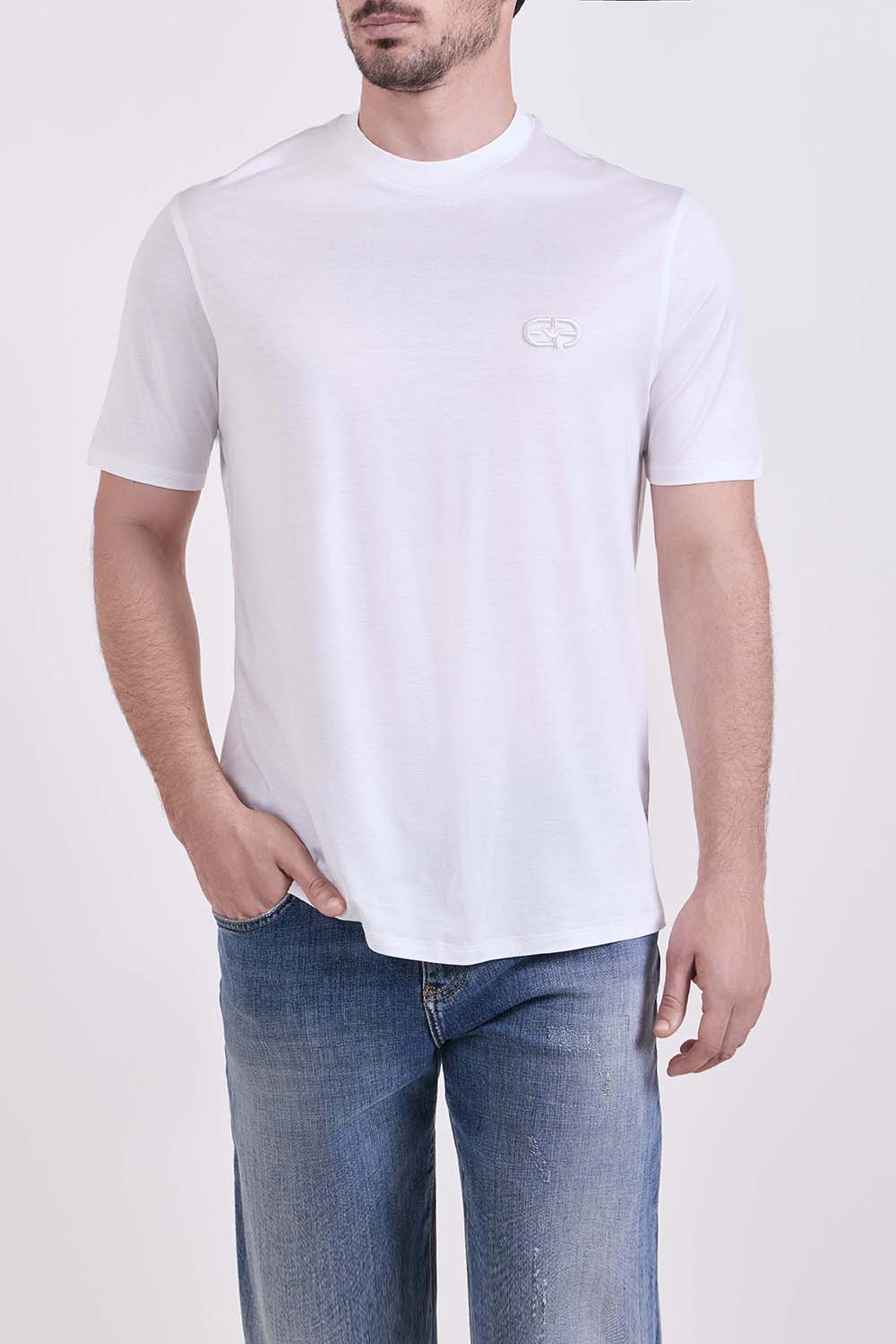 תמונת דוגמן קידמית של חולצת טי