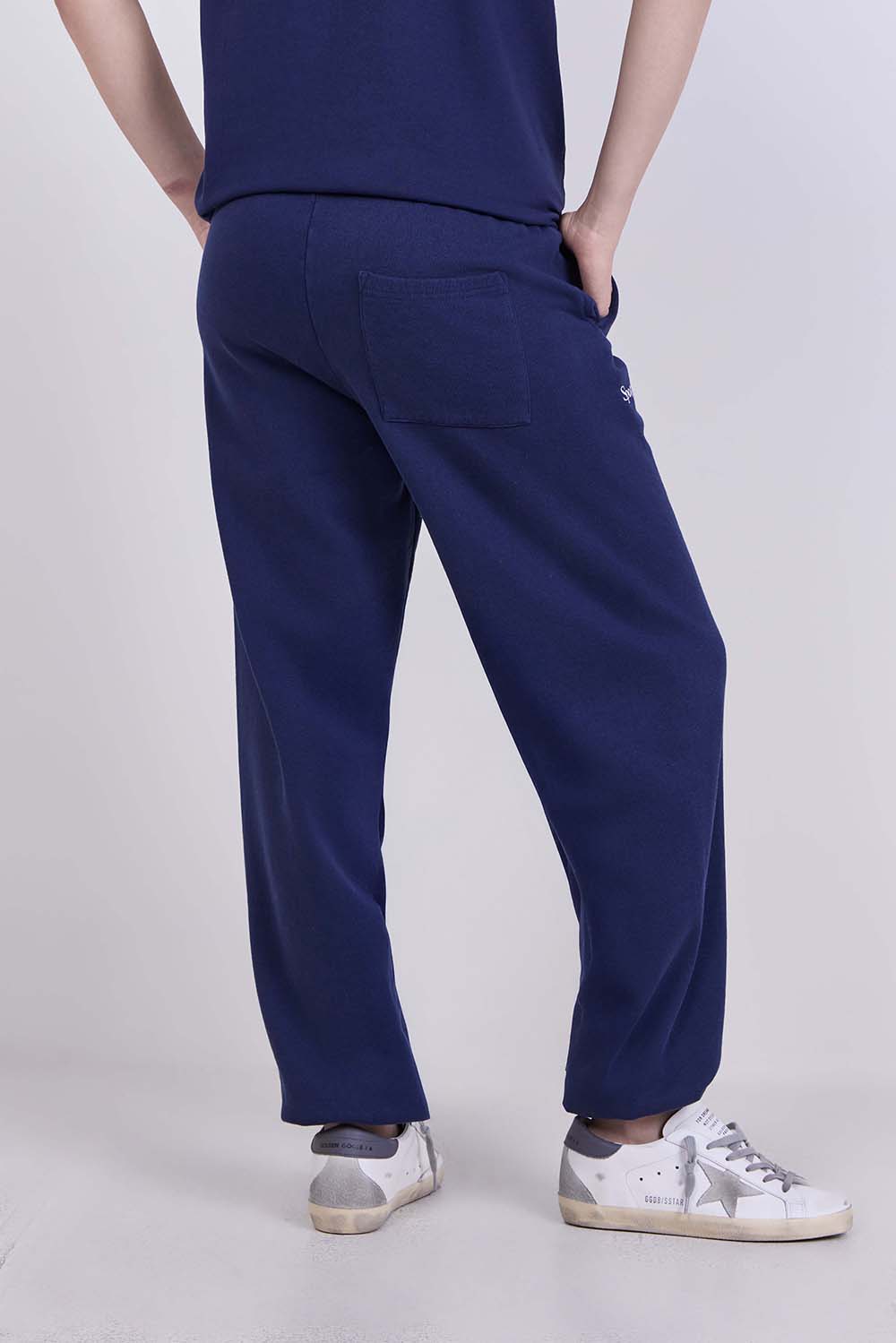 תמונת דוגמן אחורית של מכנסי ג'וגר יאנקיז