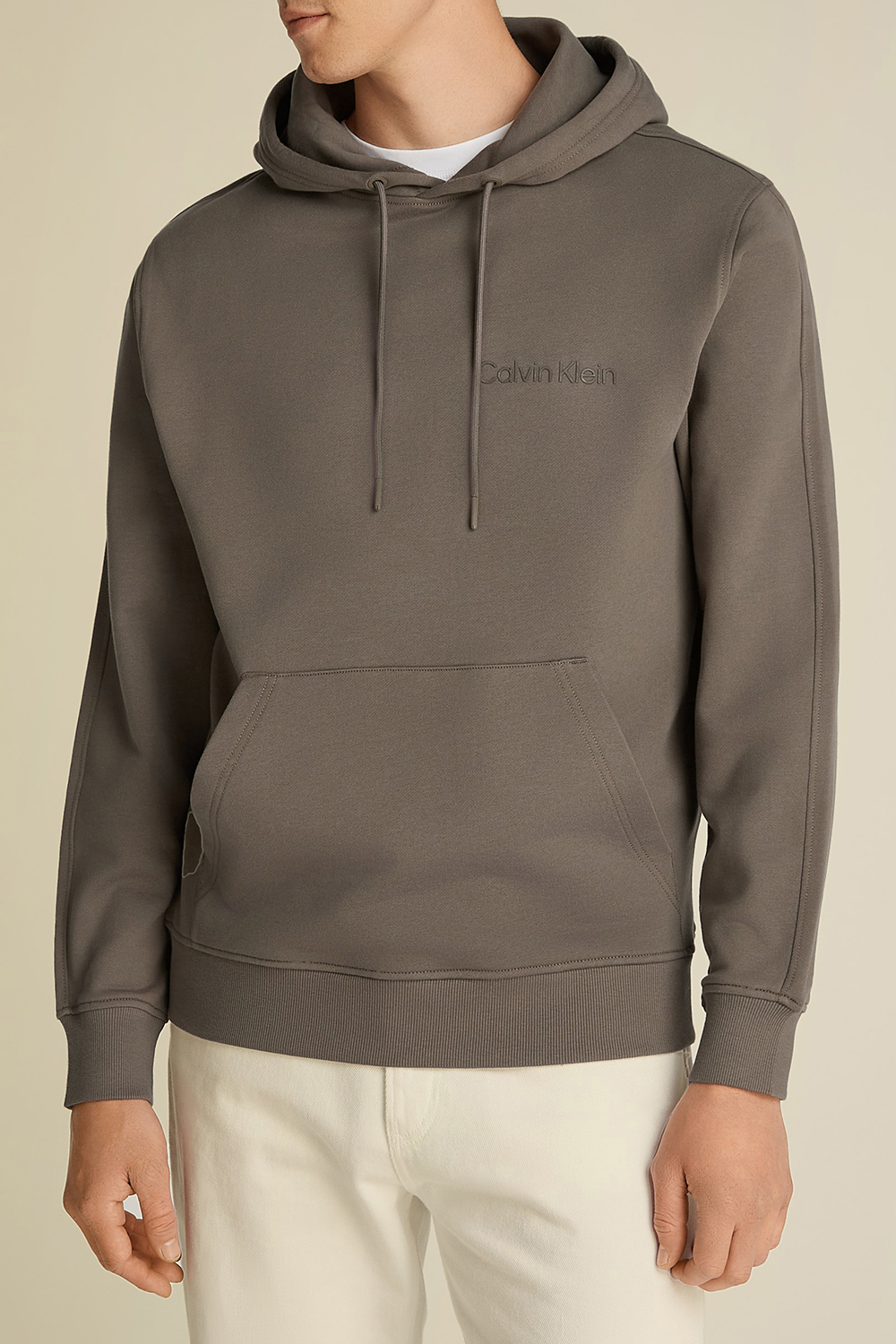 תמונת דוגמן קידמית של סווטשירט קפוצ'ון