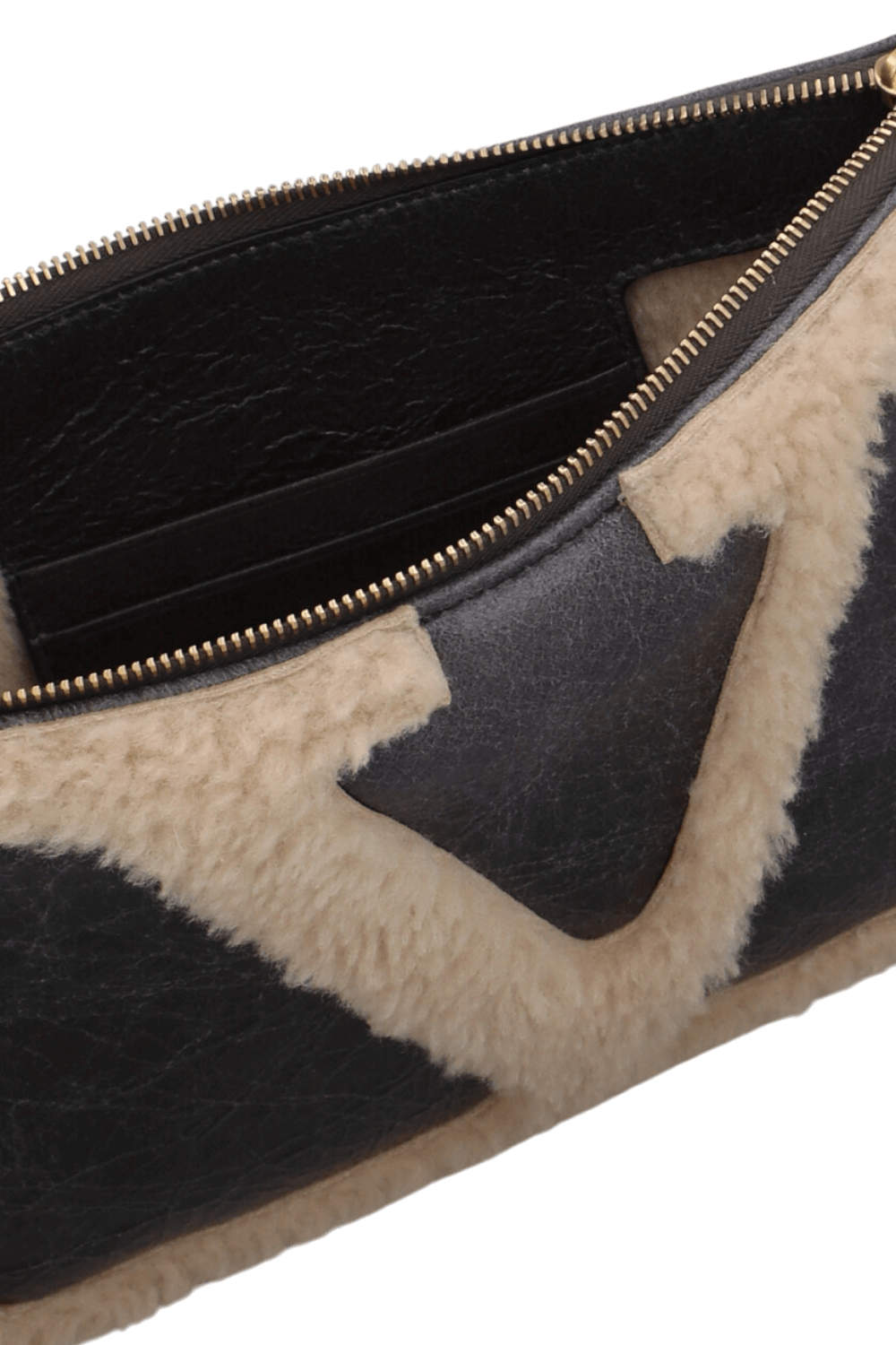 תמונת פנים של תיק קלאץ'