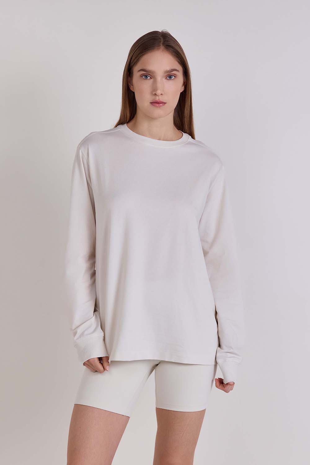 תמונת דוגמן קידמית של ALL YOURS ORGANIC COTTON LONG SLEEVE