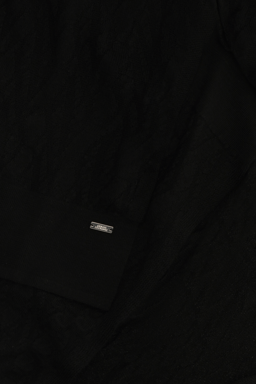 תמונה אחורית של צעיף