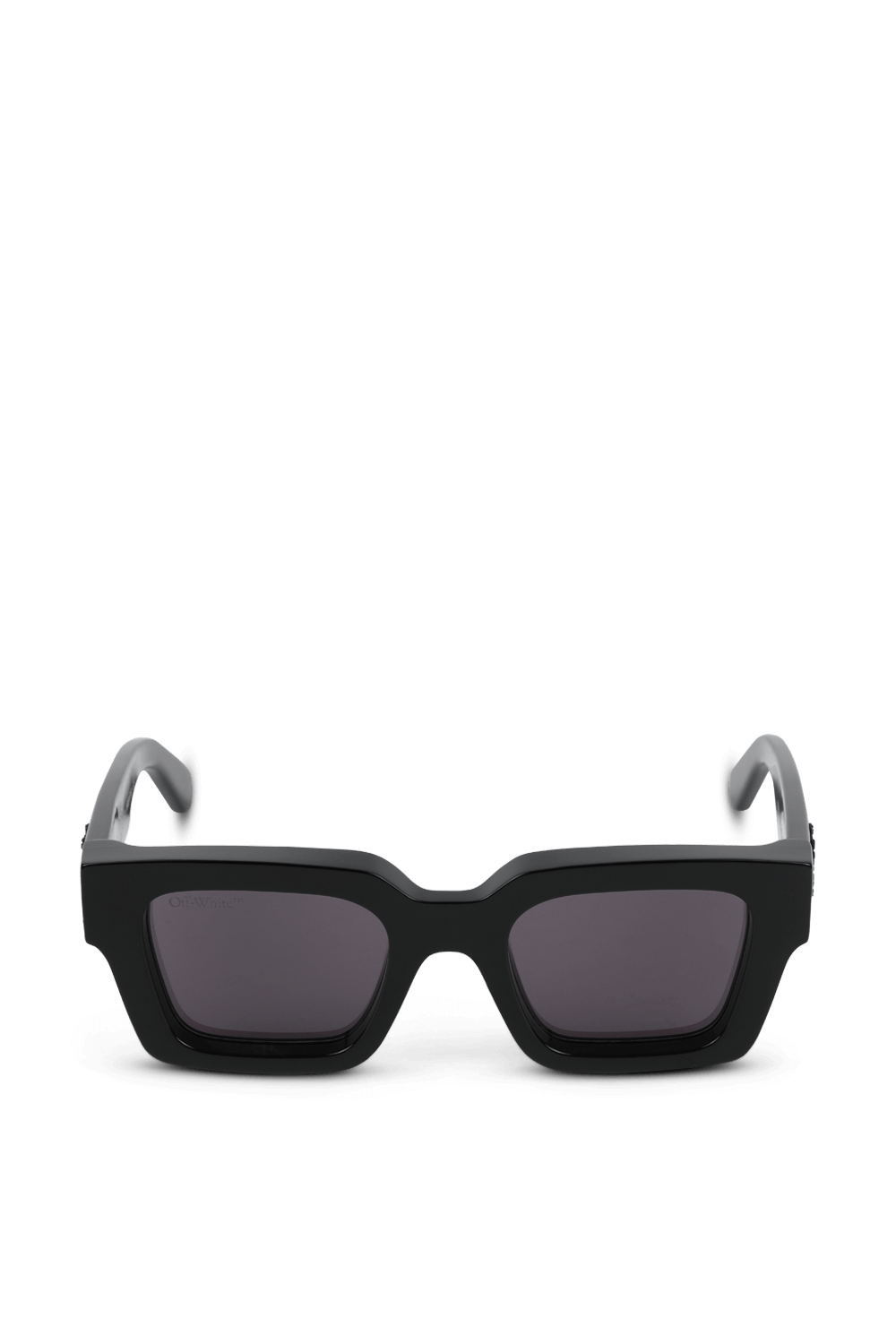 תמונה קידמית של משקפי שמש מלבניים שחורים