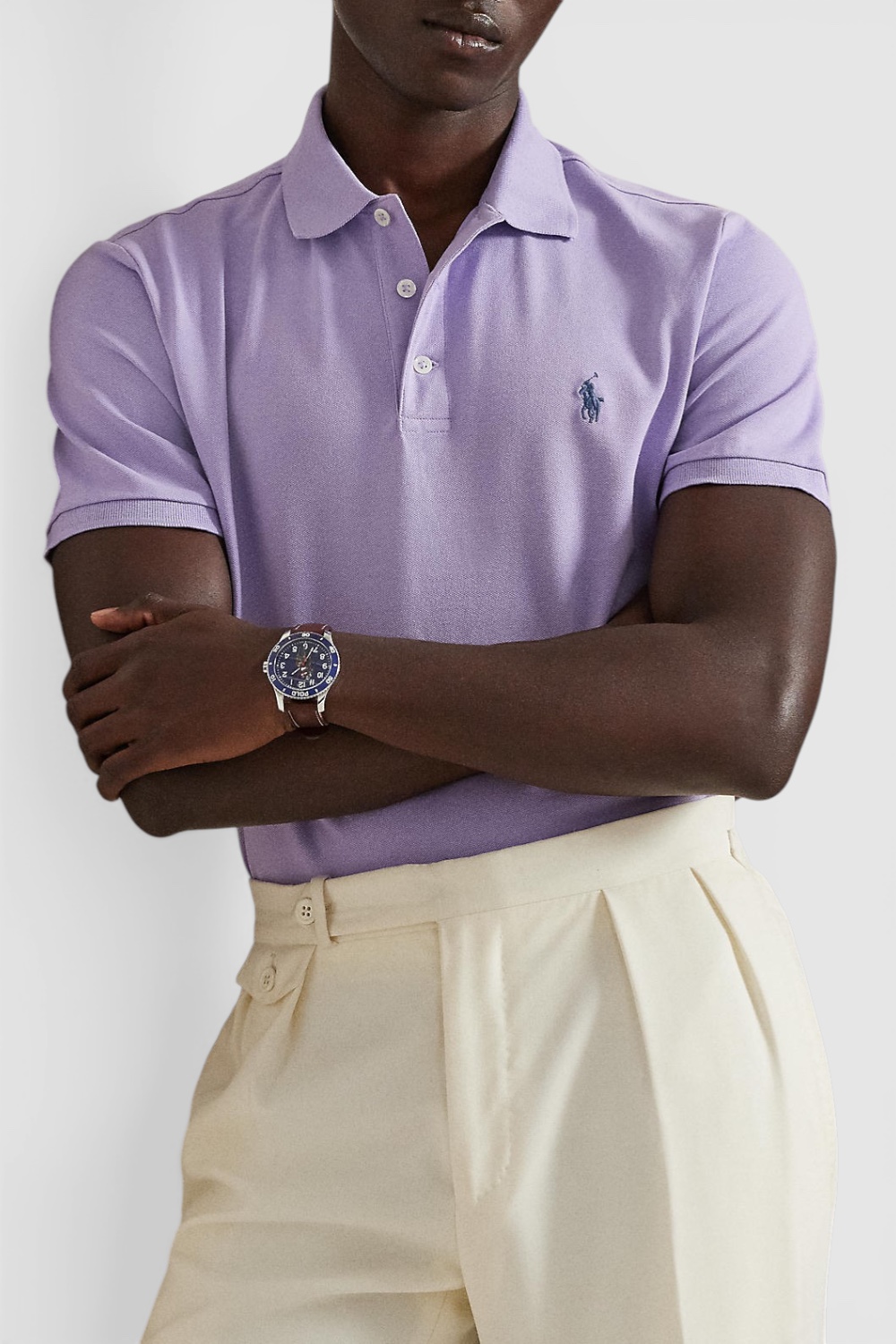 תמונת דוגמן קידמית של חולצת פולו