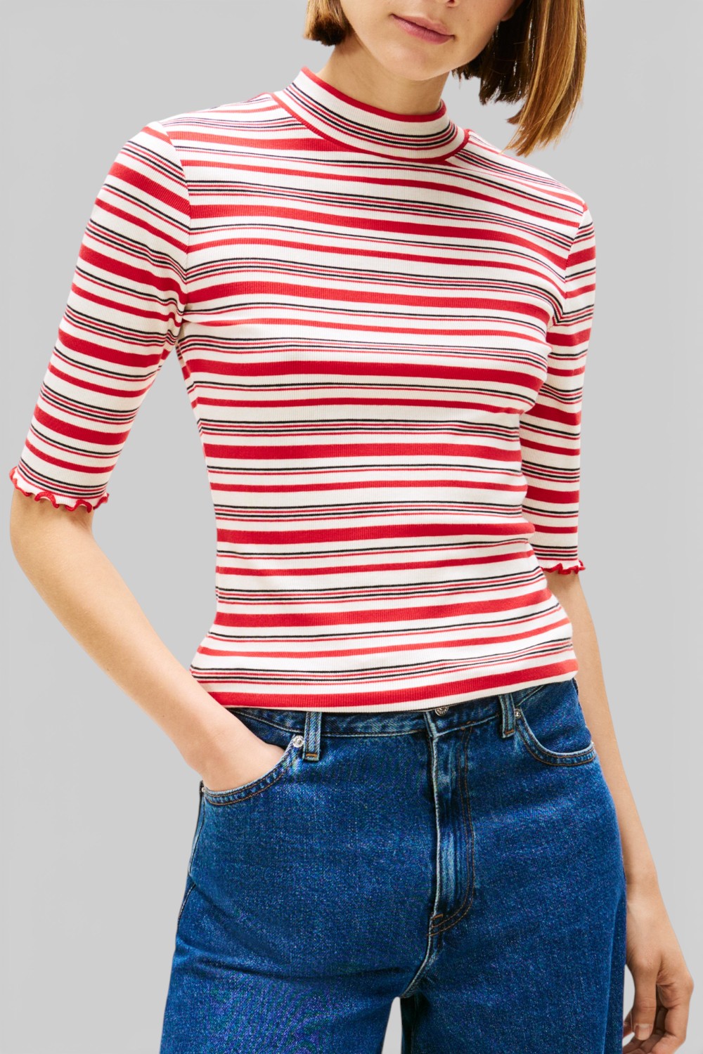 תמונת דוגמן קידמית של חולצת גולף