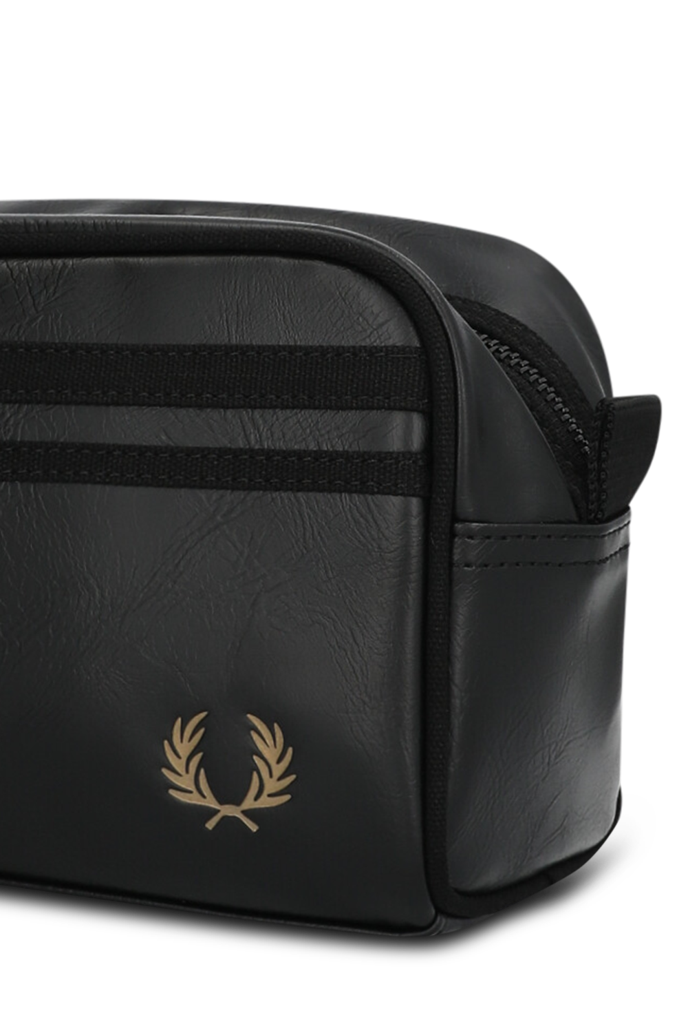 תמונת תקריב של תיק רחצה