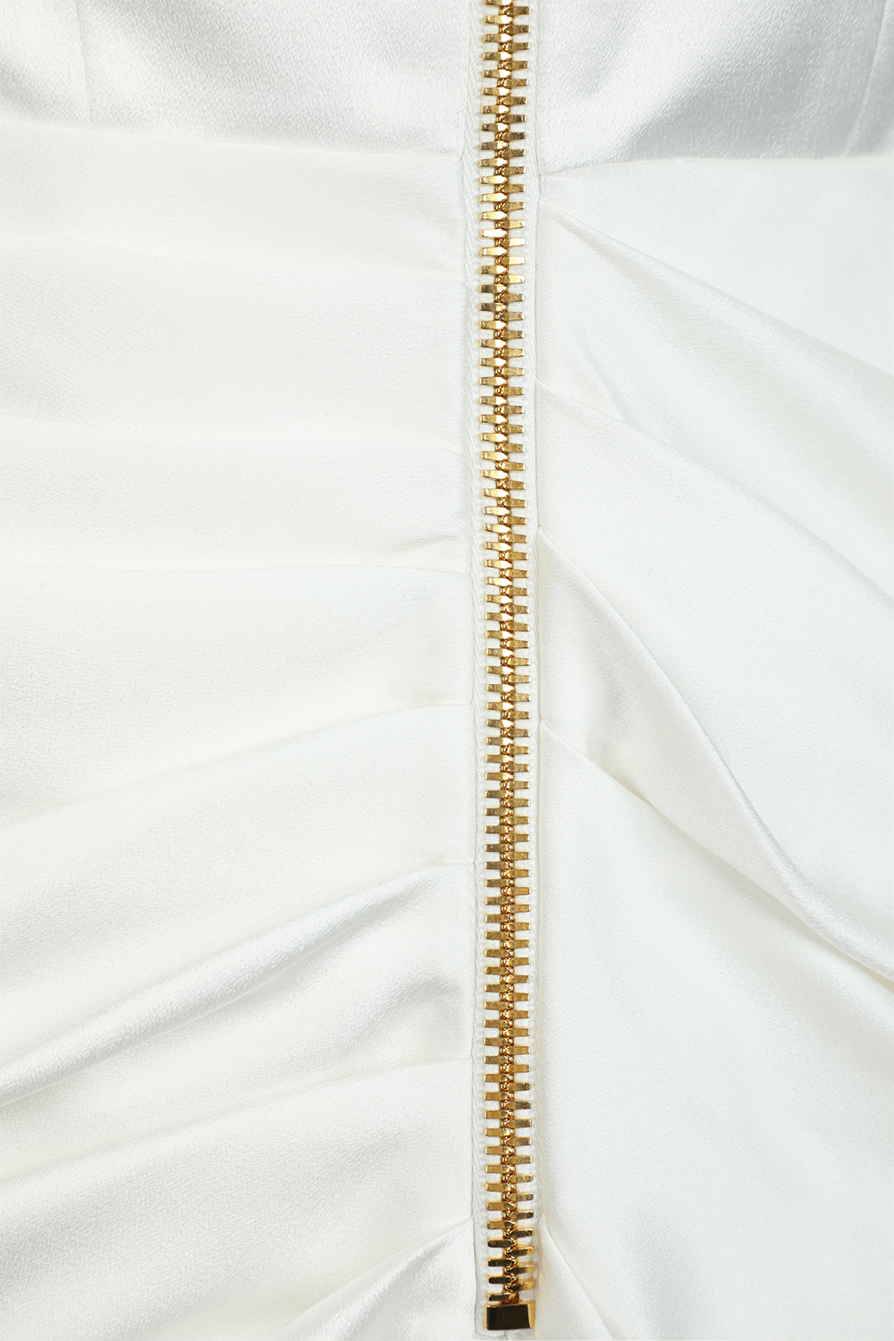 תמונה אחורית של שמלת מיני בלייזר לבנה