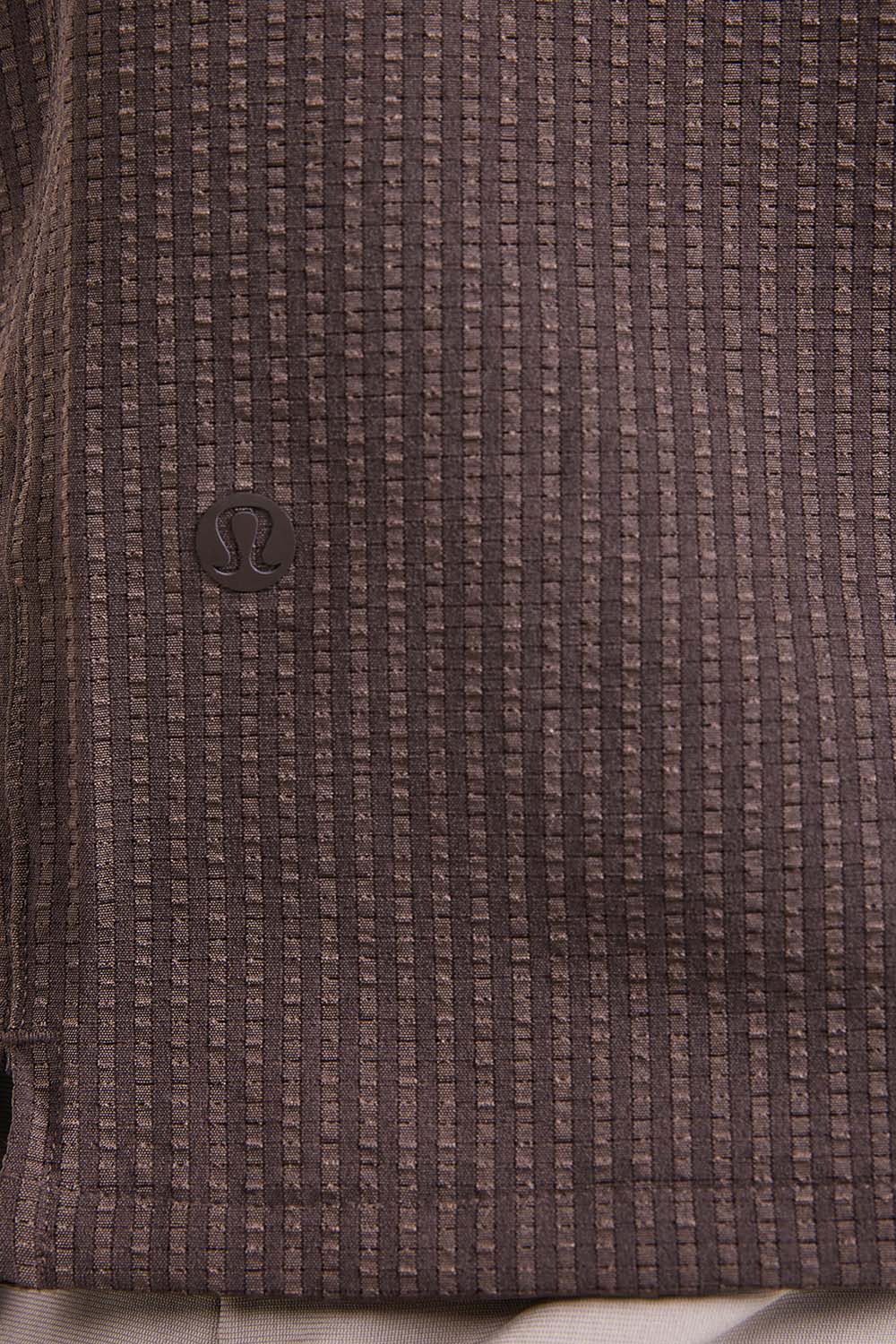 תמונת תקריב דוגמן של Airing Easy Camp-Collar Shirt *Textured