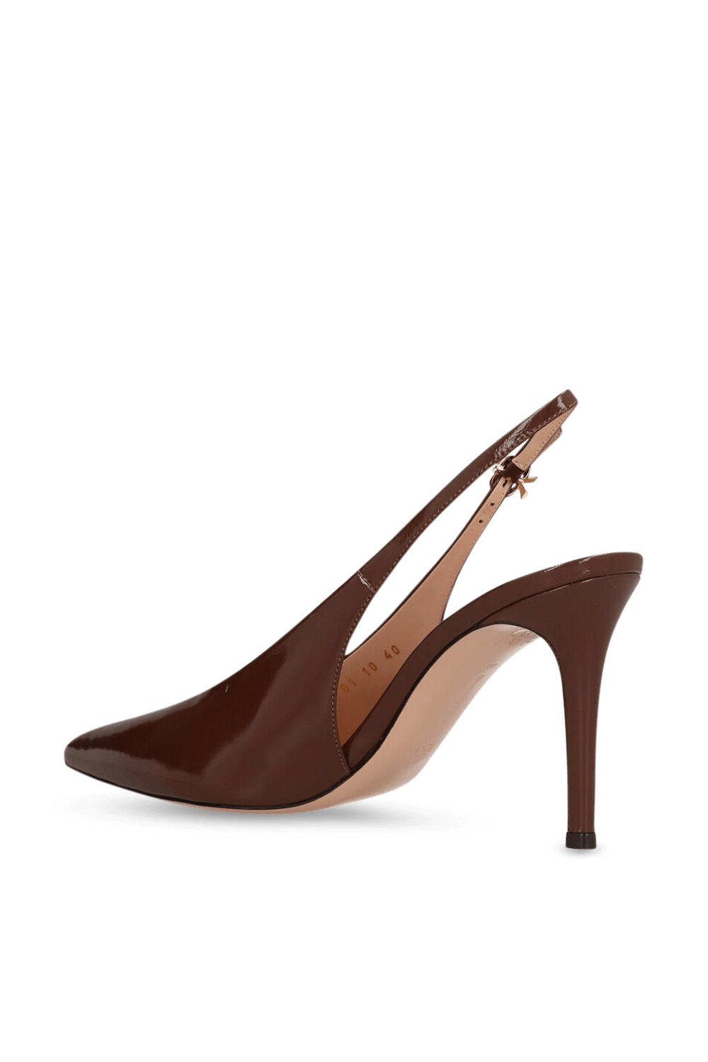 תמונה אחורית של נעלי עקב סלינג בק