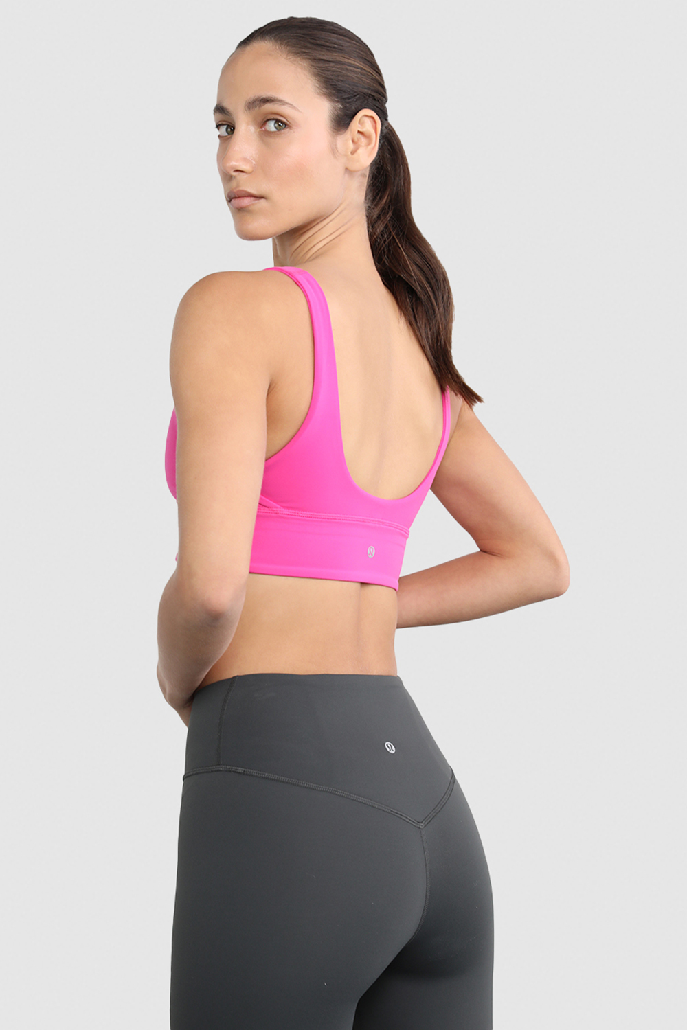 תמונת דוגמן אחורית של Llululemon Align&trade; Bra
