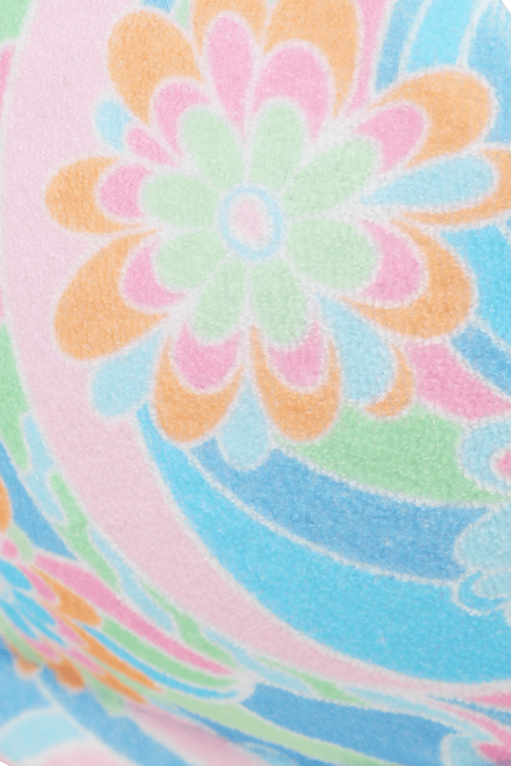 תמונת תקריב של חזיית בקיני משולשים טיה פרחונית