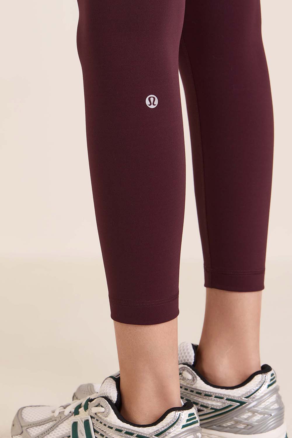 תמונת תקריב דוגמן של Wunder Train HR Tight 25