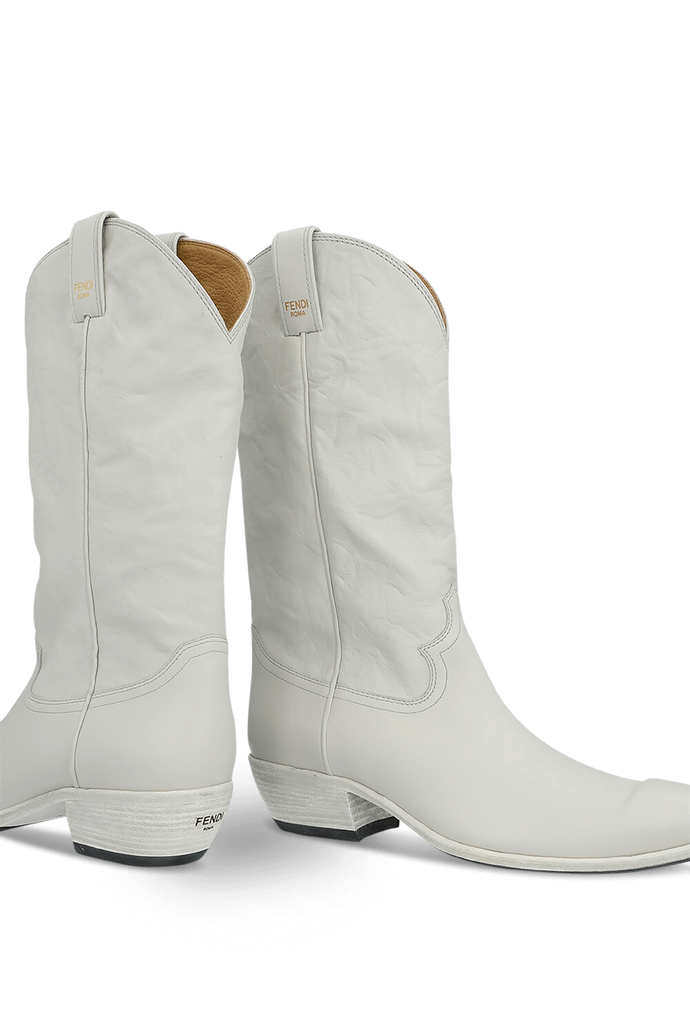 תמונת תקריב של מגפי בוקרים מעור